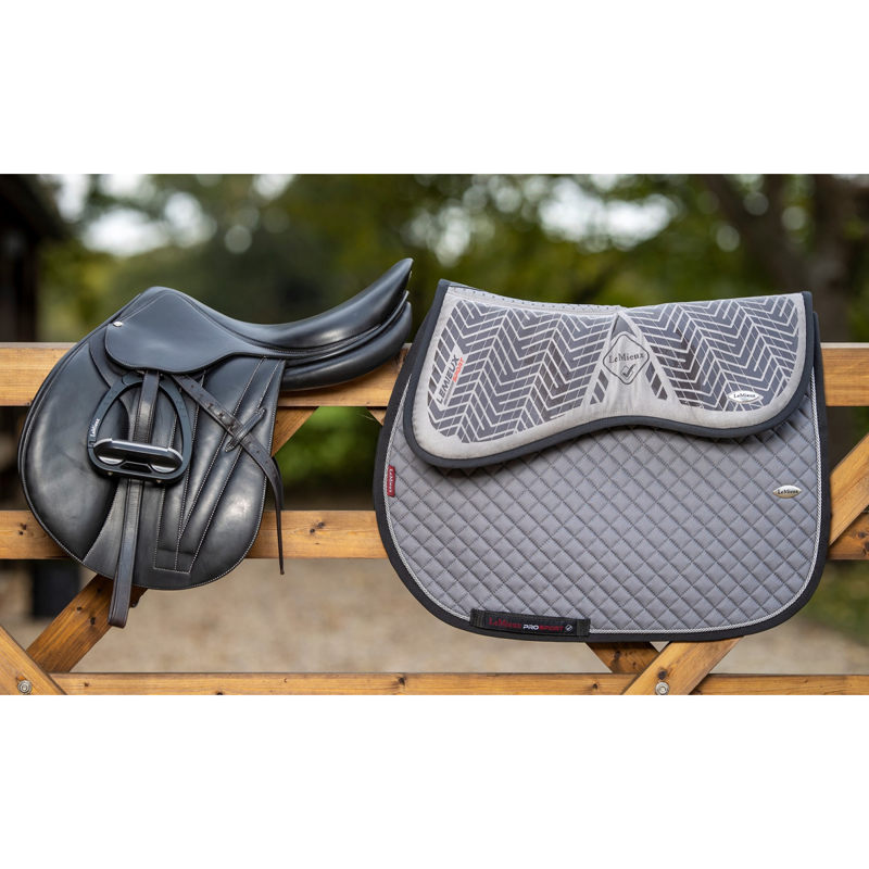 LeMieux Sports Grip Memory Foam Half Pad - Grey-1